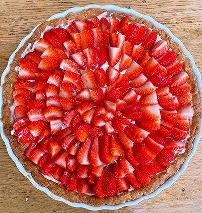 stawberry and lemon tart